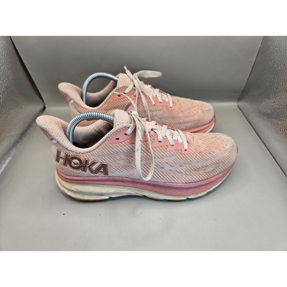 Hoka One One Clifton 9 Shoes Womens 9B Sandstone Cream Running Athletic Sneakers